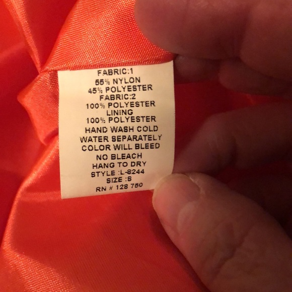 VERTY party/prom dress in Coral colour. Size S - Picture 9 of 9